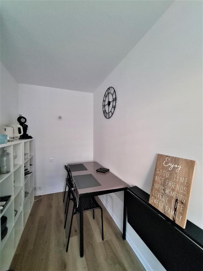 Studio confort calme centre de Reims Boulevard de la Paix Exterior foto